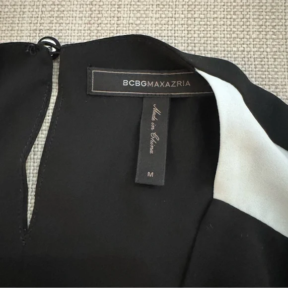 BCBGMaxAzria Black Cutout Back Short Sleeve Blouse - Picture 8 of 9